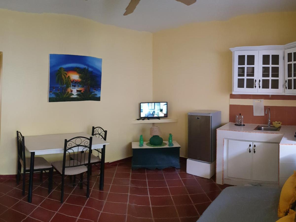 Playa Blanca Bed And Breakfast บายาฮิเบ ภายนอก รูปภาพ