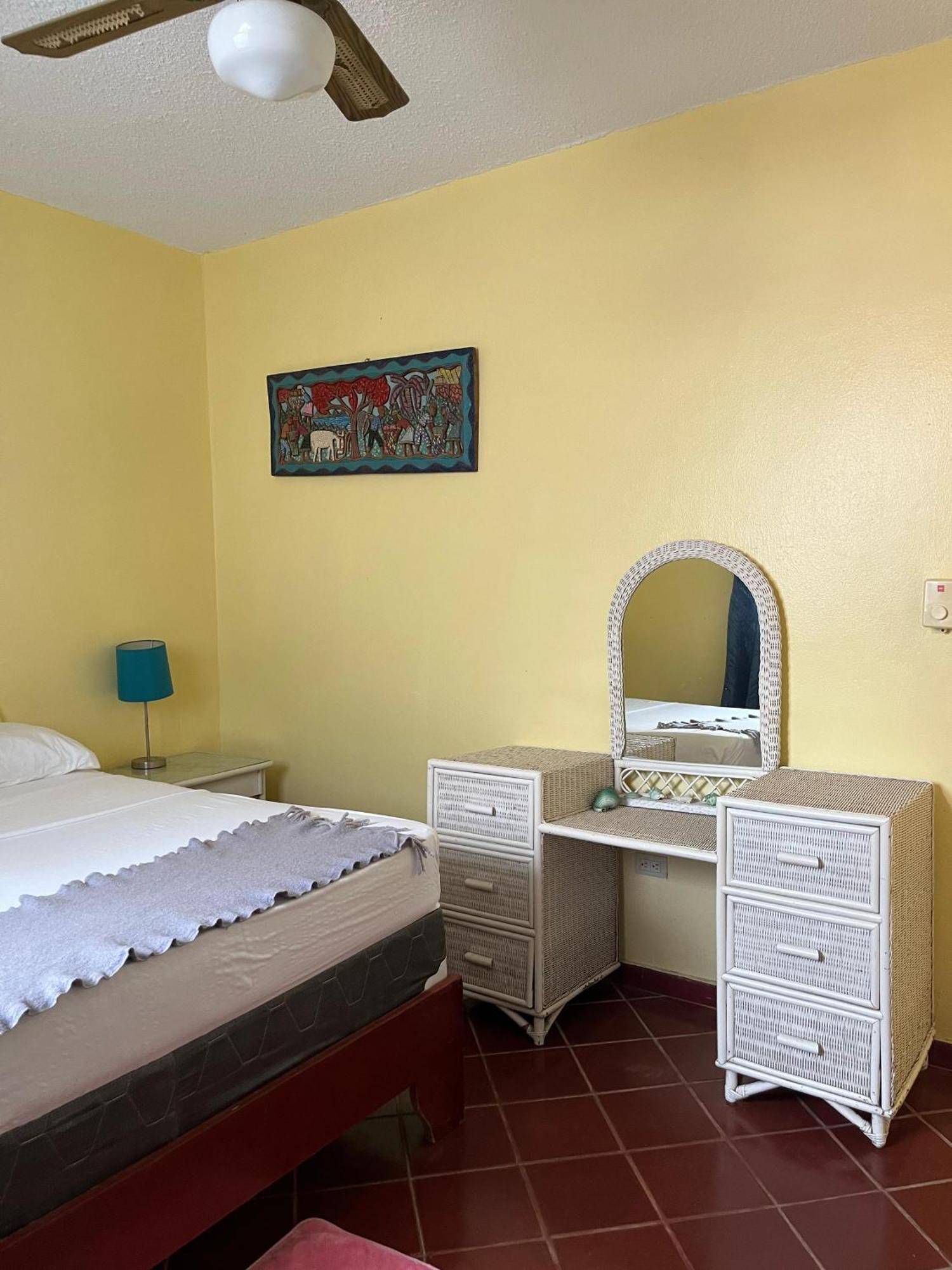 Playa Blanca Bed And Breakfast บายาฮิเบ ภายนอก รูปภาพ